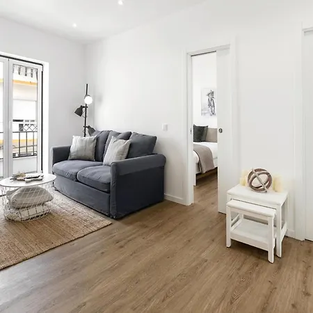 Seaside Salty Escape * Nazaré