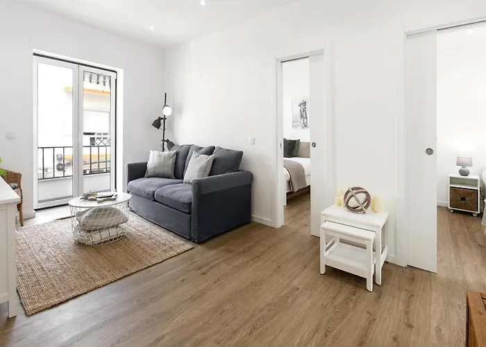 Seaside Salty Escape * Nazaré